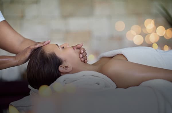 Montra Health Massage - centralwOrld 2nd floor massage shop photo 8